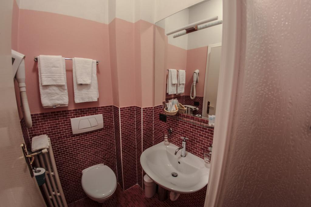 Albergo Riviera Pettenasco Cameră foto